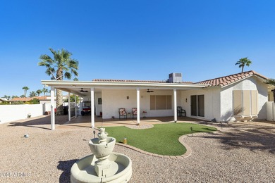 Immaculately maintained 2BR, 2BA Extended Shawnee model in the on Cottonwood Country Club in Arizona - for sale on GolfHomes.com, golf home, golf lot
