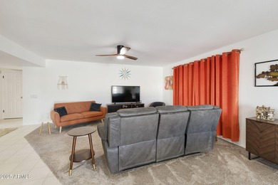 Immaculately maintained 2BR, 2BA Extended Shawnee model in the on Cottonwood Country Club in Arizona - for sale on GolfHomes.com, golf home, golf lot