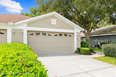 Discover easy living in this charming 2-bedroom, 2-bathroom on Silverthorn Country Club in Florida - for sale on GolfHomes.com, golf home, golf lot