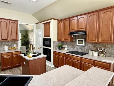 Don't miss out on this single story 3 bedroom 2 bath home in the on The Trails of Frisco Golf Club in Texas - for sale on GolfHomes.com, golf home, golf lot