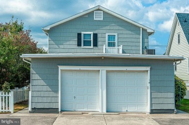 Don't miss the opportunity to own this 2nd floor renovated and on Ocean City Muni Golf Course in New Jersey - for sale on GolfHomes.com, golf home, golf lot