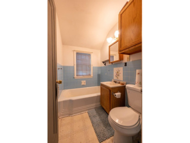 Charming 4-Bedroom Home in a Peaceful Neighborhood Welcome to on Sunset Golf Club in Illinois - for sale on GolfHomes.com, golf home, golf lot