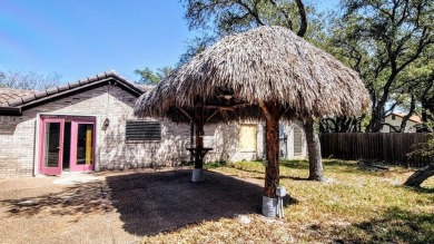 Beautiful off-fairway home in the desirable Rockport Country on Rockport Country Club in Texas - for sale on GolfHomes.com, golf home, golf lot