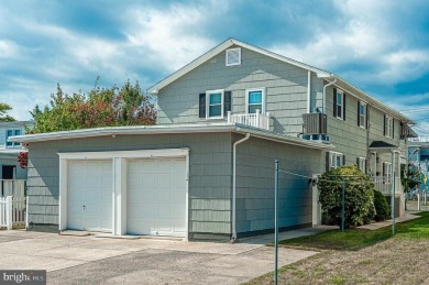 Don't miss the opportunity to own this 2nd floor renovated and on Ocean City Muni Golf Course in New Jersey - for sale on GolfHomes.com, golf home, golf lot