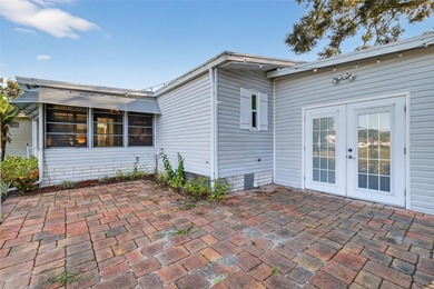 An Affordable Find in a Fabulous Community; Situated in the on Plantation Golf Club in Florida - for sale on GolfHomes.com, golf home, golf lot