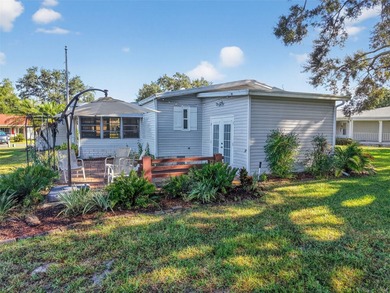 An Affordable Find in a Fabulous Community; Situated in the on Plantation Golf Club in Florida - for sale on GolfHomes.com, golf home, golf lot