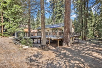 This darling cabin in the Lake Almanor Country Club is just a on Lake Almanor Country Club in California - for sale on GolfHomes.com, golf home, golf lot