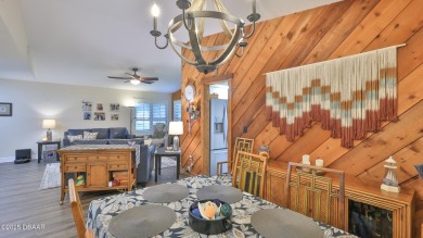 Desirable 3 Bedroom 2 Bath Golf Villas End unit in the World on Spruce Creek Golf Club in Florida - for sale on GolfHomes.com, golf home, golf lot