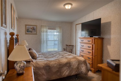 Step into this furnished, move-in-ready 3BR/2BA home and feel on Brookridge Country Club in Florida - for sale on GolfHomes.com, golf home, golf lot