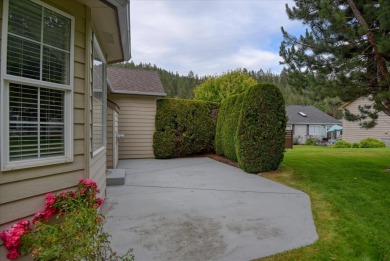 Spectacular 1-level living home in the gated community of on The Creek at Qualchan in Washington - for sale on GolfHomes.com, golf home, golf lot