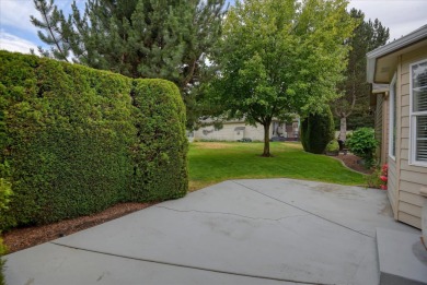 Spectacular 1-level living home in the gated community of on The Creek at Qualchan in Washington - for sale on GolfHomes.com, golf home, golf lot