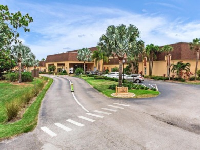 PRICE REDUCTION! Make and offer on this 2/2 in Lancaster III and on Scepter Golf Club in Florida - for sale on GolfHomes.com, golf home, golf lot