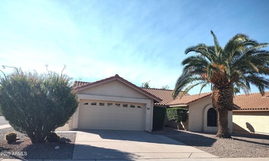 Fresh remodeled, truly move in ready!
Come enjoy Westbrook on Westbrook Village Golf Club in Arizona - for sale on GolfHomes.com, golf home, golf lot