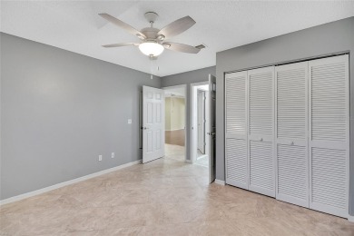 Lovely 3 bedroom 2 bath with an oversized 2 car garage w/golf on Pennbrooke Fairways in Florida - for sale on GolfHomes.com, golf home, golf lot