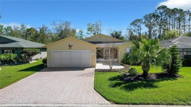 Lovely 3 bedroom 2 bath with an oversized 2 car garage w/golf on Pennbrooke Fairways in Florida - for sale on GolfHomes.com, golf home, golf lot