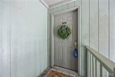 Live where others dream of! This updated 2 bed, 1 bath condo in on Lake Saint Louis Par 3 in Missouri - for sale on GolfHomes.com, golf home, golf lot