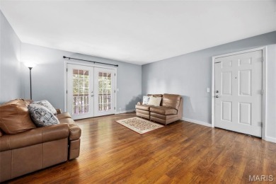 Live where others dream of! This updated 2 bed, 1 bath condo in on Lake Saint Louis Par 3 in Missouri - for sale on GolfHomes.com, golf home, golf lot