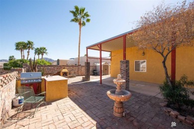 Enjoy all the Desert Southwest has to offer in this 2 bedrooms - on Las Barrancas Golf Course in Arizona - for sale on GolfHomes.com, golf home, golf lot