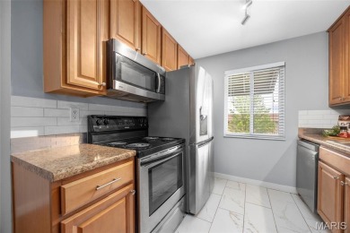 Live where others dream of! This updated 2 bed, 1 bath condo in on Lake Saint Louis Par 3 in Missouri - for sale on GolfHomes.com, golf home, golf lot
