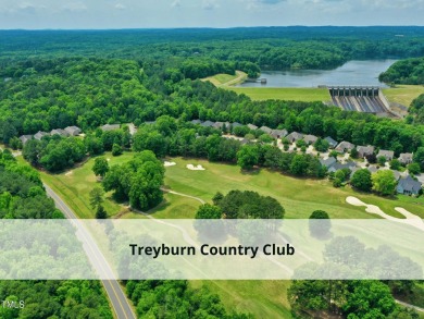 Sought after Treyburn in North Durham

Generous open living on Treyburn Country Club in North Carolina - for sale on GolfHomes.com, golf home, golf lot
