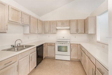 Golfer's Paradise!  Situated in the quiet golf community of on Wedgefield Golf Club in Florida - for sale on GolfHomes.com, golf home, golf lot
