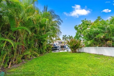 Excellent eastern location! No HOA! Home features 3 beds, 2 on Pompano Beach Golf Course  in Florida - for sale on GolfHomes.com, golf home, golf lot