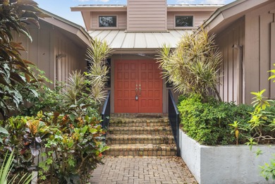 This 3-bedroom, 3-bathroom home offers plenty of space and on Mariner Sands Country Club in Florida - for sale on GolfHomes.com, golf home, golf lot