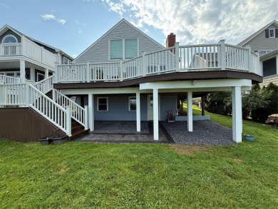 MOTIVATED SELLER, BRING ALL OFFERS: Location- location! Welcome on Crab Meadow Golf Course in New York - for sale on GolfHomes.com, golf home, golf lot