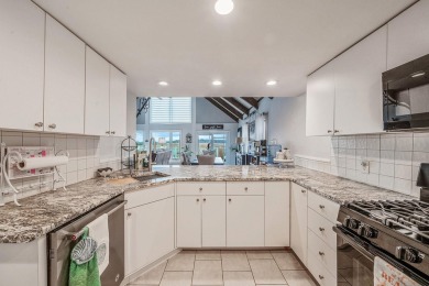 MOTIVATED SELLER, BRING ALL OFFERS: Location- location! Welcome on Crab Meadow Golf Course in New York - for sale on GolfHomes.com, golf home, golf lot