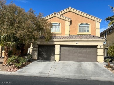 Amazing home in Rhodes Ranch Country Club, Vaulted ceiling entry on Rhodes Ranch Golf Club in Nevada - for sale on GolfHomes.com, golf home, golf lot