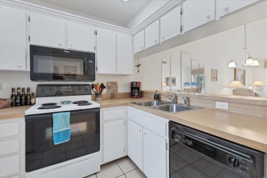 Enjoy fabulous Florida sunsets overlooking the 8th tee & Fairway on Plantation Golf and Country Club in Florida - for sale on GolfHomes.com, golf home, golf lot