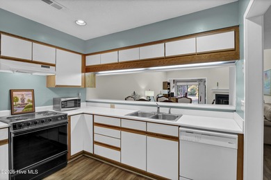 Convenient location to Mayfaire, shopping, beaches, and on Inland Greens Golf Course in North Carolina - for sale on GolfHomes.com, golf home, golf lot