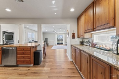 Rare find, tons of upgrades. Master bedroom/bathroom remodeled on Falcon Crest Golf Club in Idaho - for sale on GolfHomes.com, golf home, golf lot