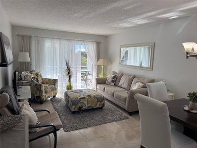 PRICE TO SELL. Very beautiful one bedroom, one bath in sunrise on Sunrise Lakes Phase III in Florida - for sale on GolfHomes.com, golf home, golf lot