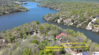 Don't miss your chance to snatch up this beautiful LAKE FRONT on Doe Valley Country Club in Kentucky - for sale on GolfHomes.com, golf home, golf lot