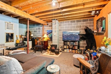 Introducing The Tree House--a charming, three floor, 3 bed 2 on The Hideout Golf in Pennsylvania - for sale on GolfHomes.com, golf home, golf lot