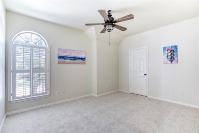 Golf, Beach and Backyard Bliss in this Stewart Peninsula home on Stewart Peninsula Golf Course in Texas - for sale on GolfHomes.com, golf home, golf lot