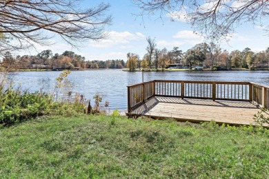 3 bedroom, 2 bath  waterfront home sitting on +/-.33 acres. This on Wildwood Golf Course in Texas - for sale on GolfHomes.com, golf home, golf lot