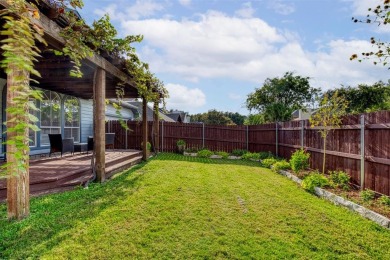 Golf, Beach and Backyard Bliss in this Stewart Peninsula home on Stewart Peninsula Golf Course in Texas - for sale on GolfHomes.com, golf home, golf lot