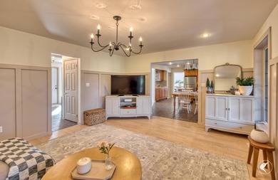 Welcome to your dream Adirondack retreat! This expansive on  in New York - for sale on GolfHomes.com, golf home, golf lot