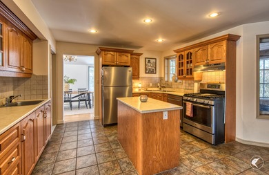 Welcome to your dream Adirondack retreat! This expansive on  in New York - for sale on GolfHomes.com, golf home, golf lot