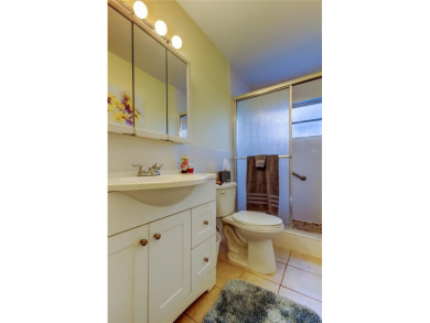 Fully furnished, lovingly maintained, 2 bedroom, 2 bath, 1,100 on On Top Of The World Golf Course in Florida - for sale on GolfHomes.com, golf home, golf lot
