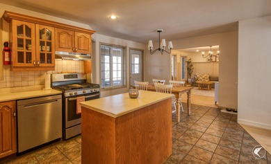 Welcome to your dream Adirondack retreat! This expansive on  in New York - for sale on GolfHomes.com, golf home, golf lot