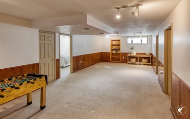 Welcome to your dream Adirondack retreat! This expansive on  in New York - for sale on GolfHomes.com, golf home, golf lot