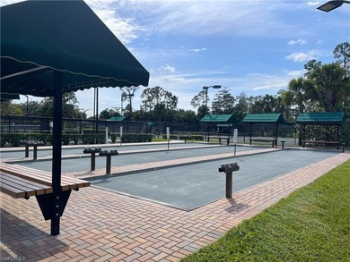 Full golf membership included with this furnished 2bedroom + on Forest Glen Golf and Country Club in Florida - for sale on GolfHomes.com, golf home, golf lot