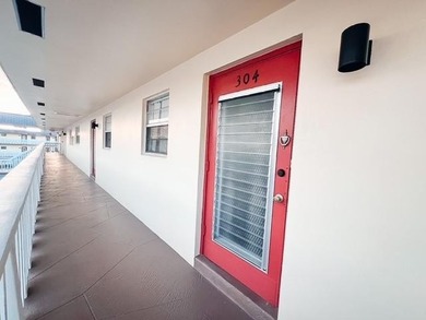 RARE & SPACIOUS 3-BEDROOM 3-BATHS WITH STUNNING LAKE & GOLF on Lauderhill Golf Course in Florida - for sale on GolfHomes.com, golf home, golf lot