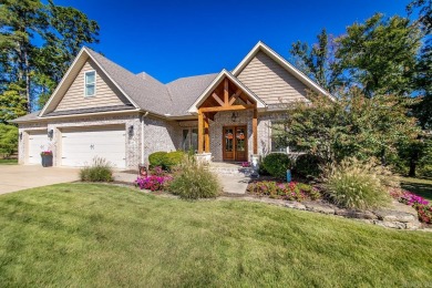 PREMIER 3,960 SQ FT LUXURY IN CHENAL VALLEY'S ENSBURY PLACE! on Chenal Country Club - Bear Den Mountain in Arkansas - for sale on GolfHomes.com, golf home, golf lot