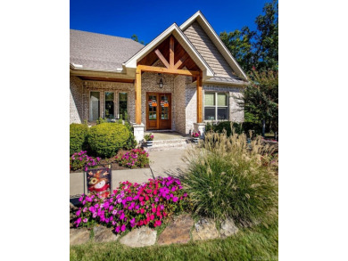 PREMIER 3,960 SQ FT LUXURY IN CHENAL VALLEY'S ENSBURY PLACE! on Chenal Country Club - Bear Den Mountain in Arkansas - for sale on GolfHomes.com, golf home, golf lot