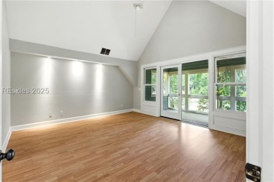 This 4 bedroom 3 and half bath cottage is located in Haig Point on Haig Point Golf Club in South Carolina - for sale on GolfHomes.com, golf home, golf lot