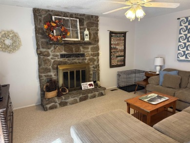 Quaint cottage near Greers Ferry Lake and all Fairfield Bay on Mountain Ranch Golf Club in Arkansas - for sale on GolfHomes.com, golf home, golf lot